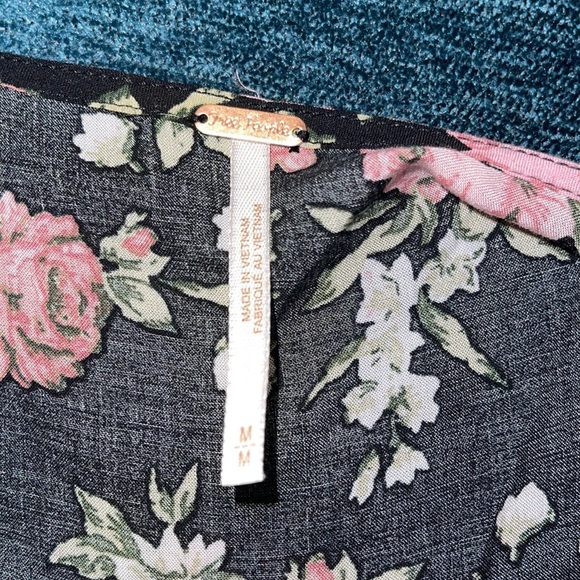 NWT Free People Black Floral Tunic Size M - Picture 8 of 12